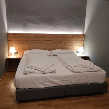 Appartement Casa Francesca à Riva del Garda Extérieur photo